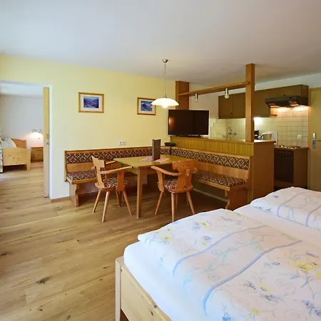 Bed and Breakfast Gaestehaus Waltl