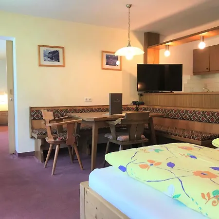 Gastehaus Waltl Couette-café